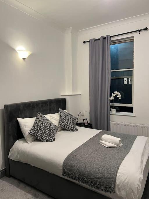 1 Bedroom Flat In Kings Cross! Λονδίνο Εξωτερικό φωτογραφία